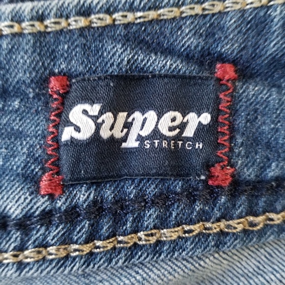 Silver Jeans Co. Distressed Suki Mid Super Stretch‎ Jean Shorts Size 29 - Picture 8 of 10